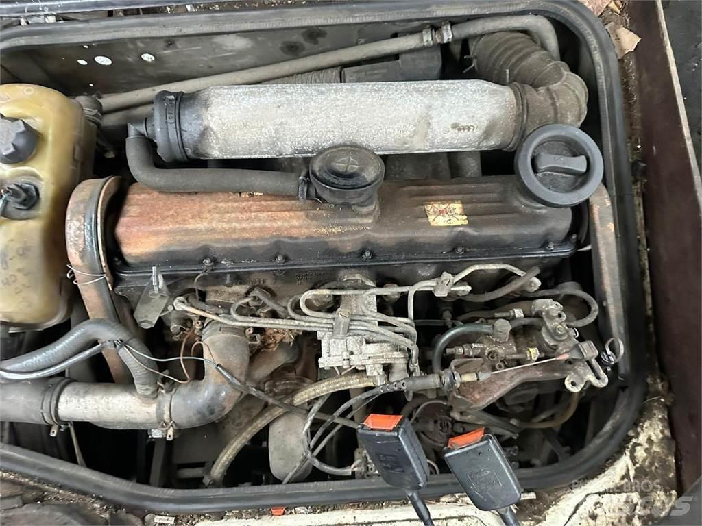 Volkswagen LT28 Ciężarówki typu Platforma / Skrzynia
