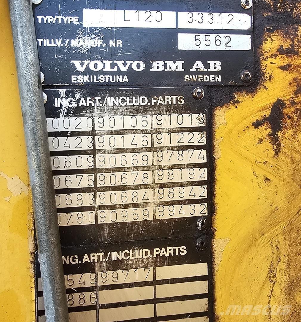 Volvo BM L120 Ładowarki kołowe