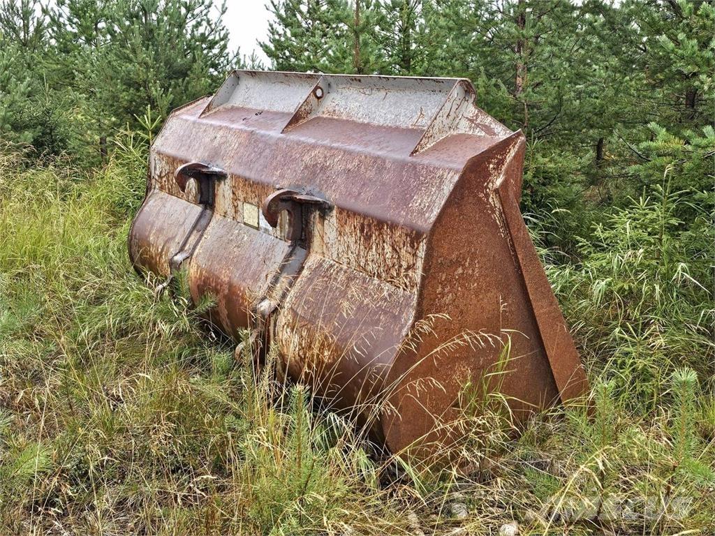 Volvo BM Maakauha Łyżki do ładowarek