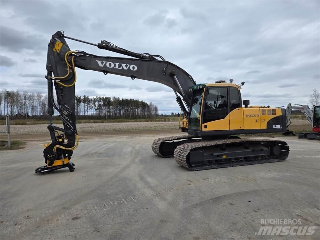 Volvo EC210CL Koparki gąsienicowe