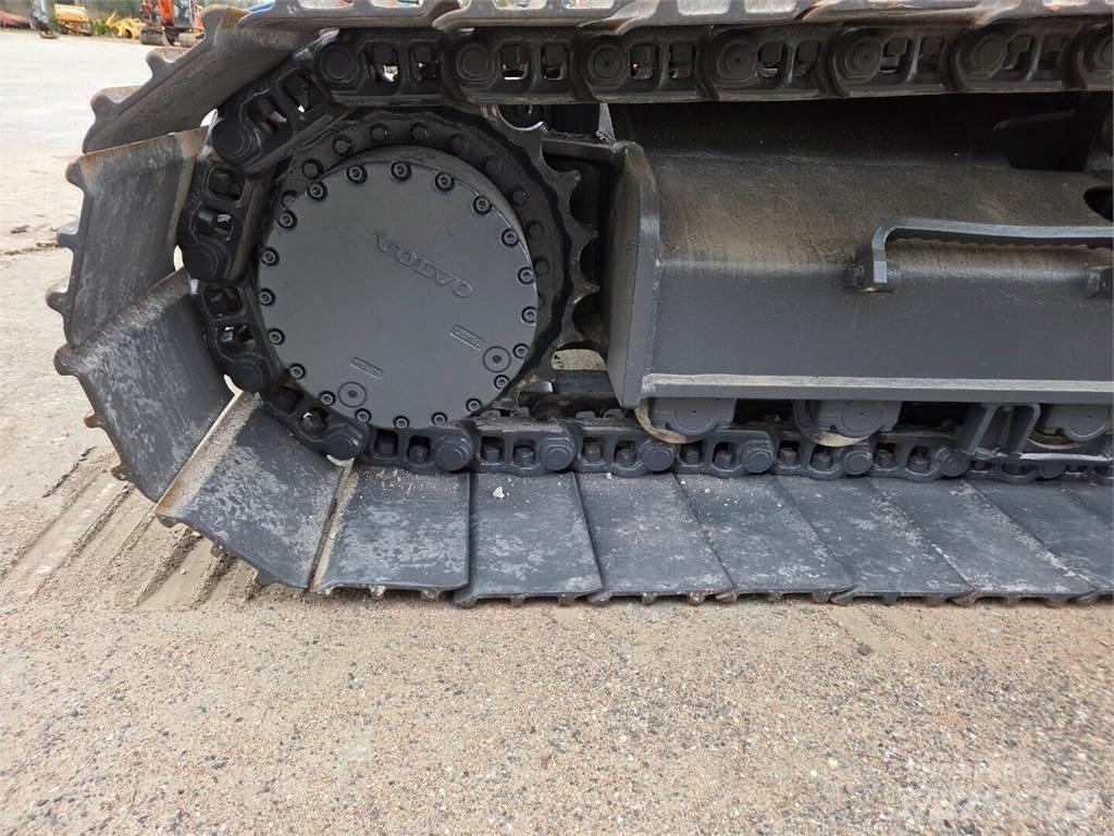 Volvo EC210CL Koparki gąsienicowe