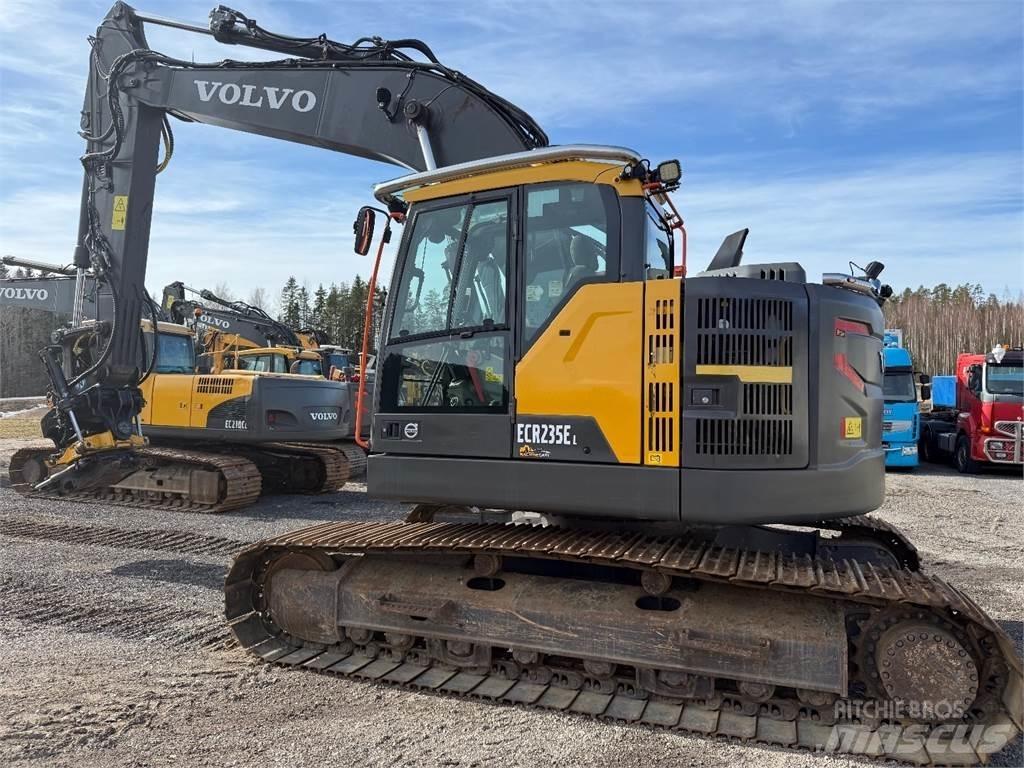 Volvo ECR235EL Koparki gąsienicowe