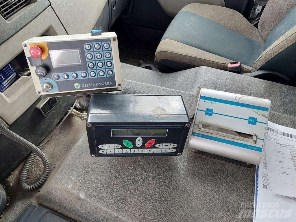 Volvo FE 320 4x2 Inne
