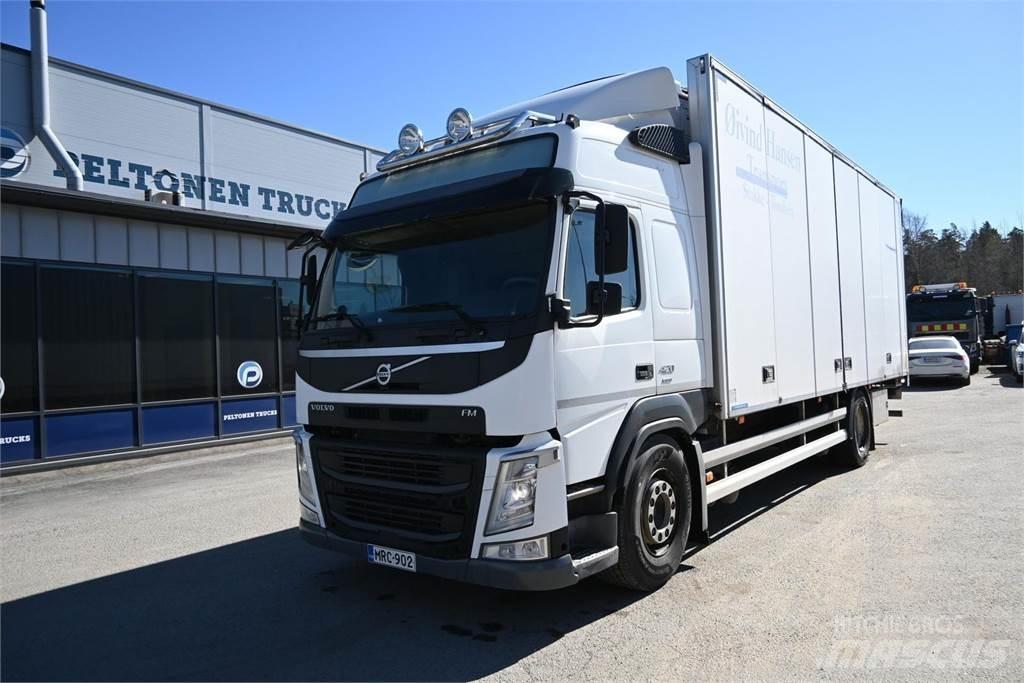 Volvo FM420 4x2 Samochody ciężarowe ze skrzynią zamkniętą