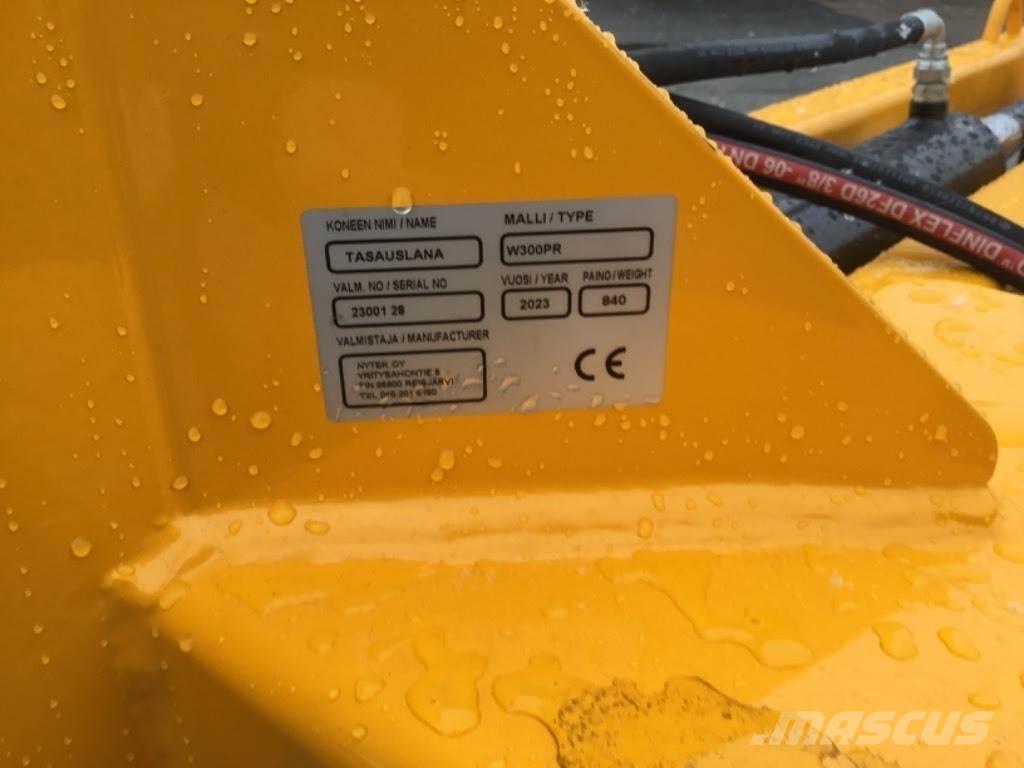 Wieska W300PR Inny sprzęt drogowy i odśnieżający