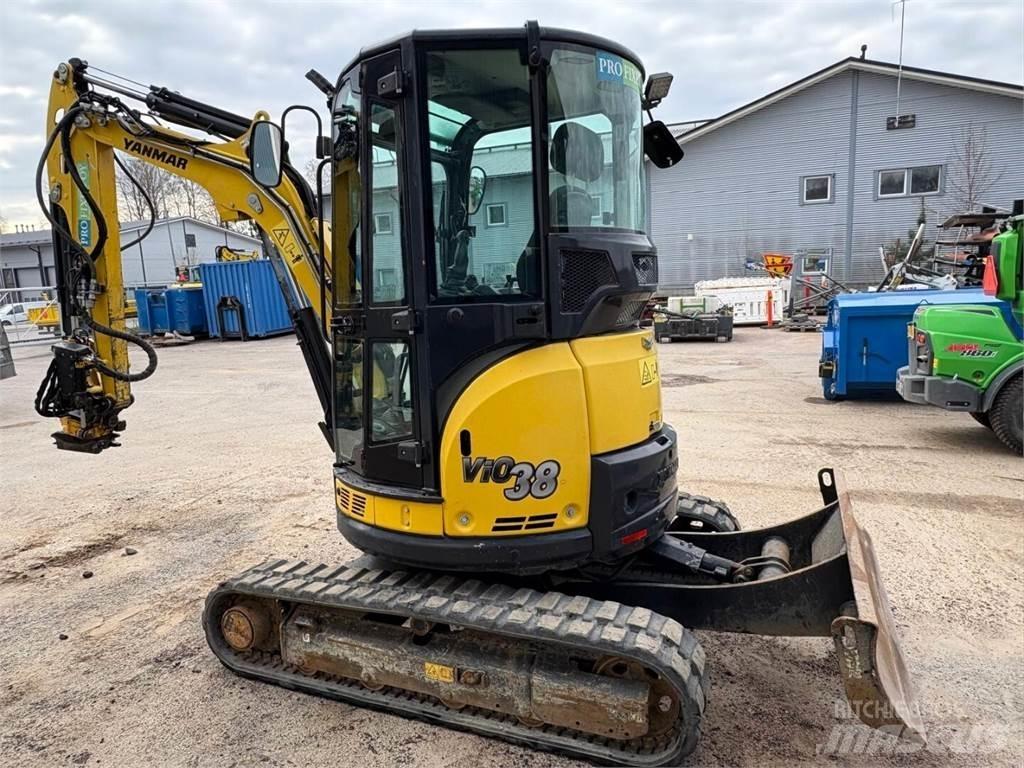 Yanmar VIO 38-U Minikoparki
