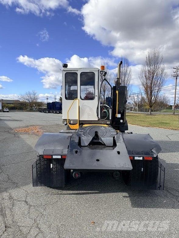 Kalmar OTTAWA 4X2 OFF-ROAD Ciągniki terminalowe