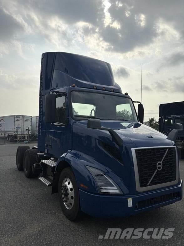 Volvo VNR64T300 Ciągniki siodłowe