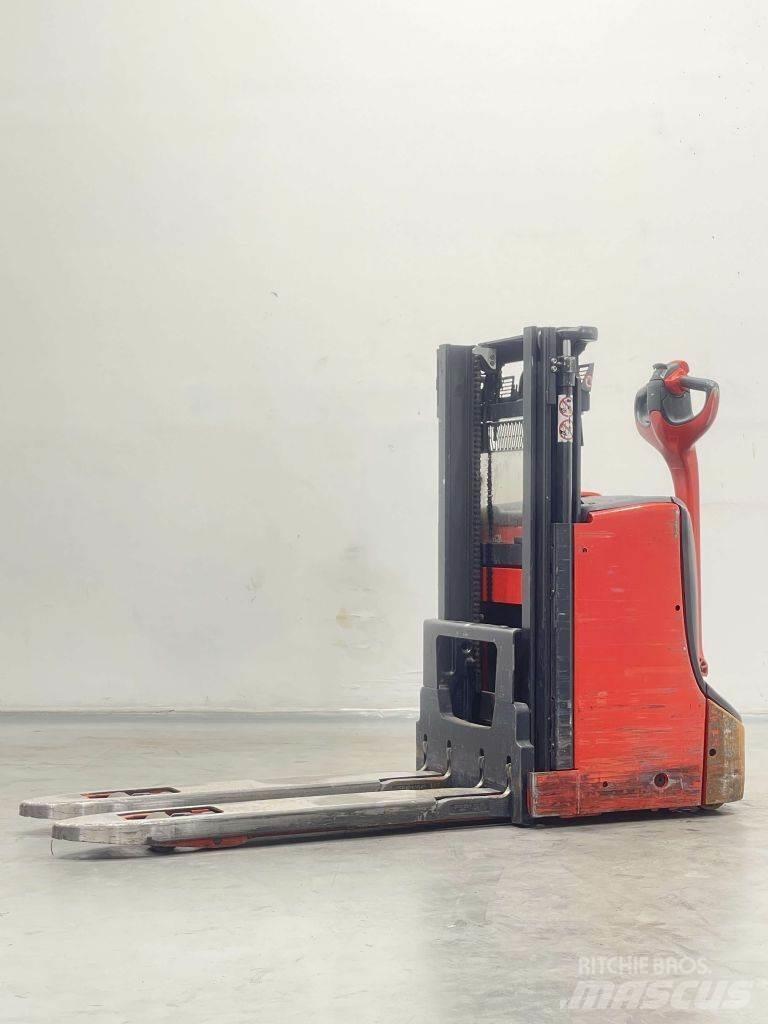 Linde D08-1160 Wózki widłowe unoszące z dyszlem