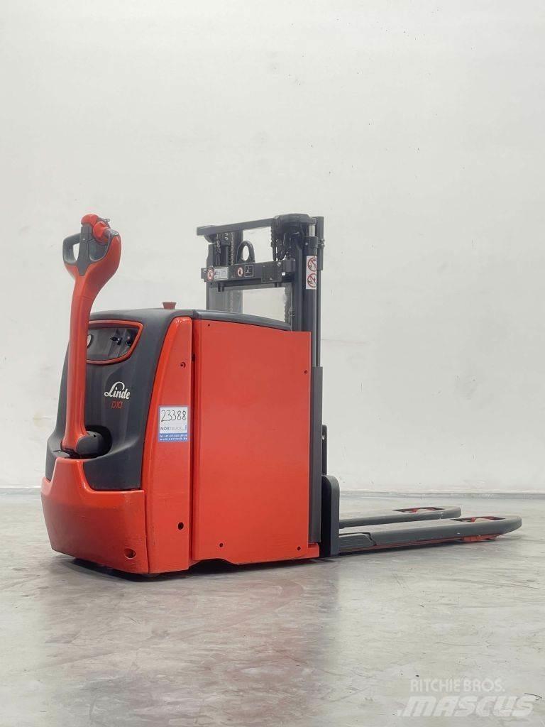Linde D10 ACC-1163 Wózki widłowe unoszące z dyszlem