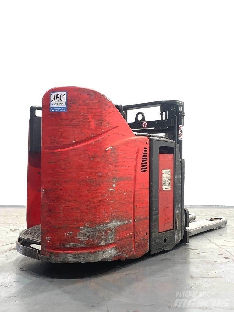 Linde D12HPSP-133 Wózki widłowe unoszące z dyszlem