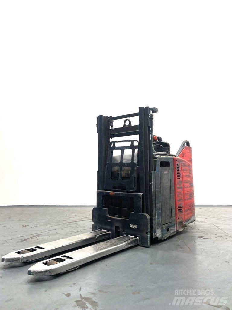 Linde D12HPSP-133 Wózki widłowe unoszące z dyszlem