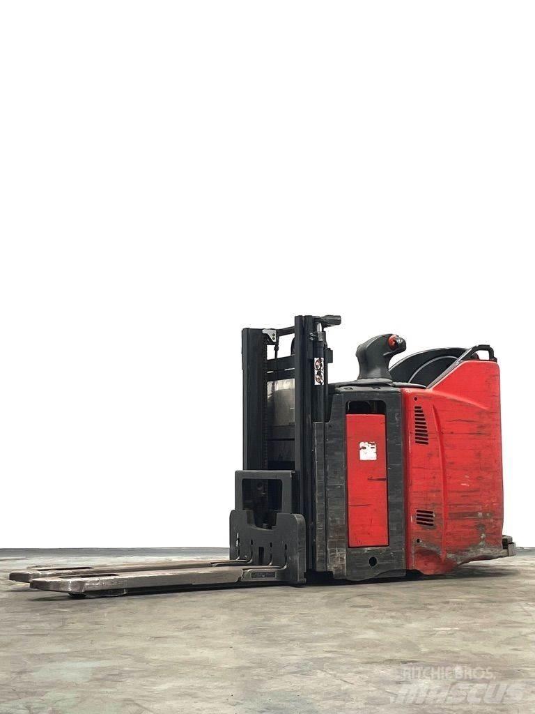 Linde D12HPSP-133 Wózki widłowe unoszące z dyszlem