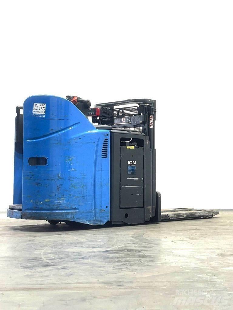 Linde D12HPSP-133 Wózki widłowe unoszące z dyszlem