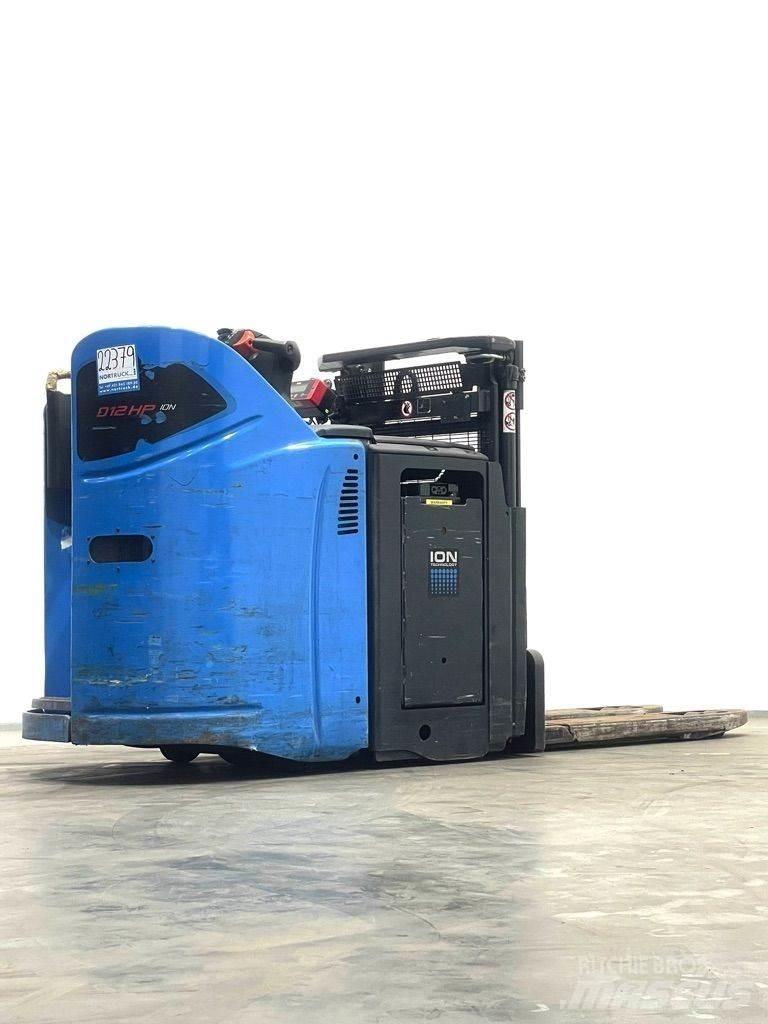 Linde D12HPSP-133 Wózki widłowe unoszące z dyszlem
