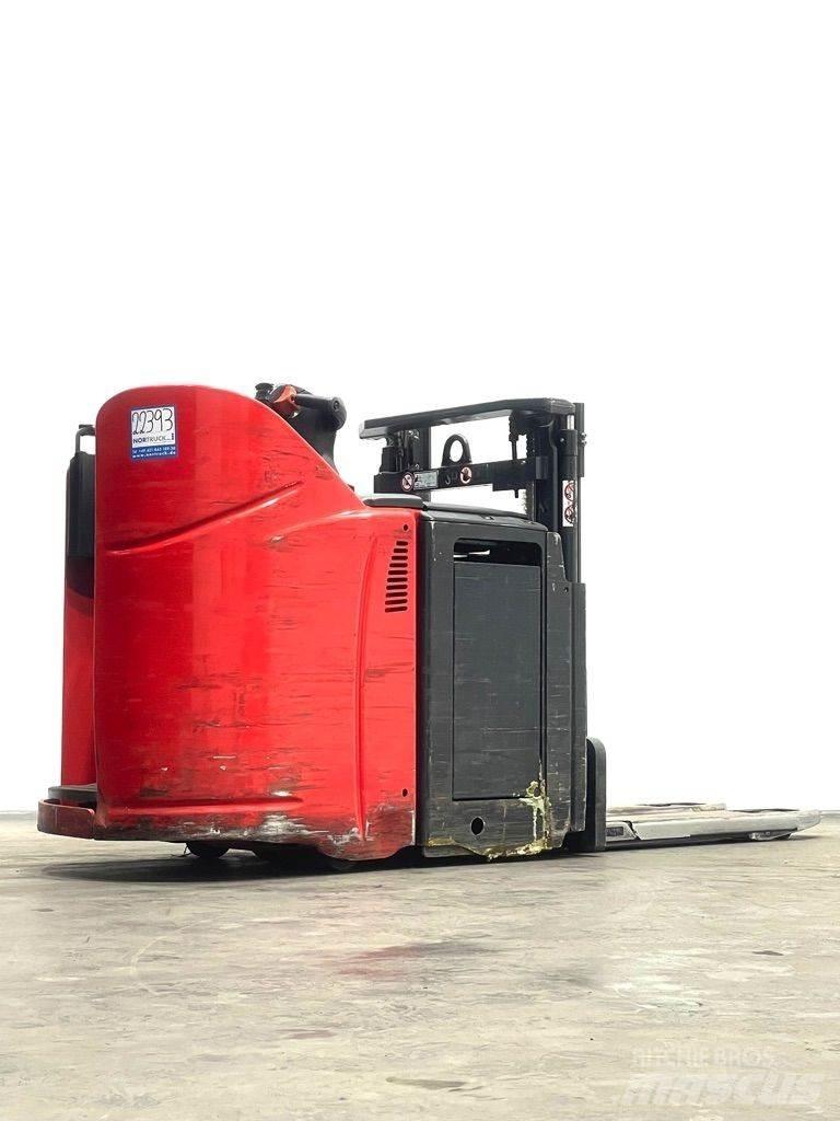 Linde D12HPSP-133 Wózki widłowe unoszące z dyszlem
