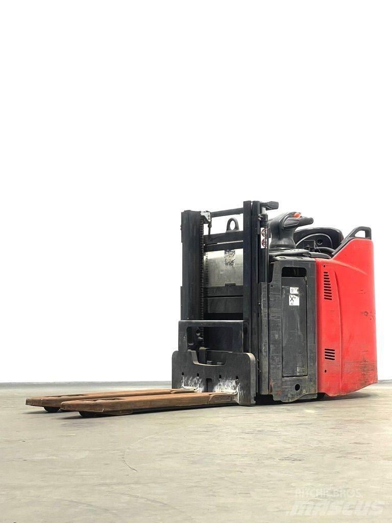 Linde D12HPSP-133 Wózki widłowe unoszące z dyszlem