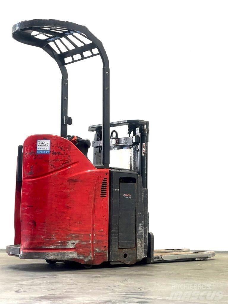 Linde D12HPSP-133 Wózki widłowe unoszące z dyszlem