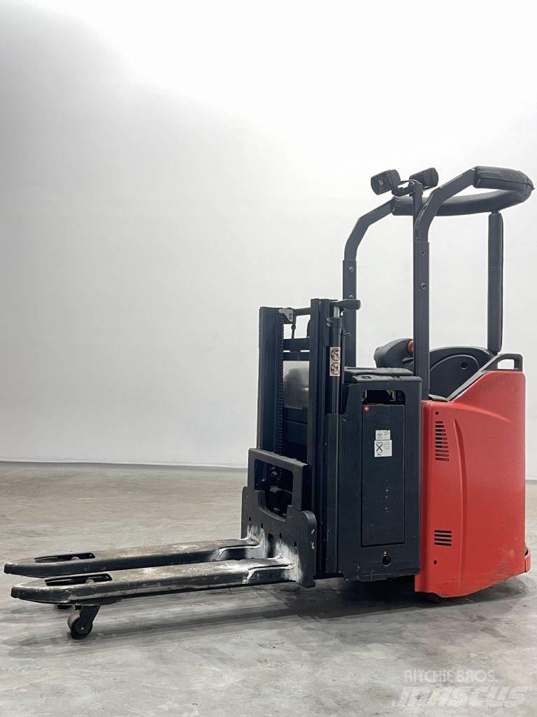 Linde D12SP-133 Wózki widłowe unoszące z dyszlem