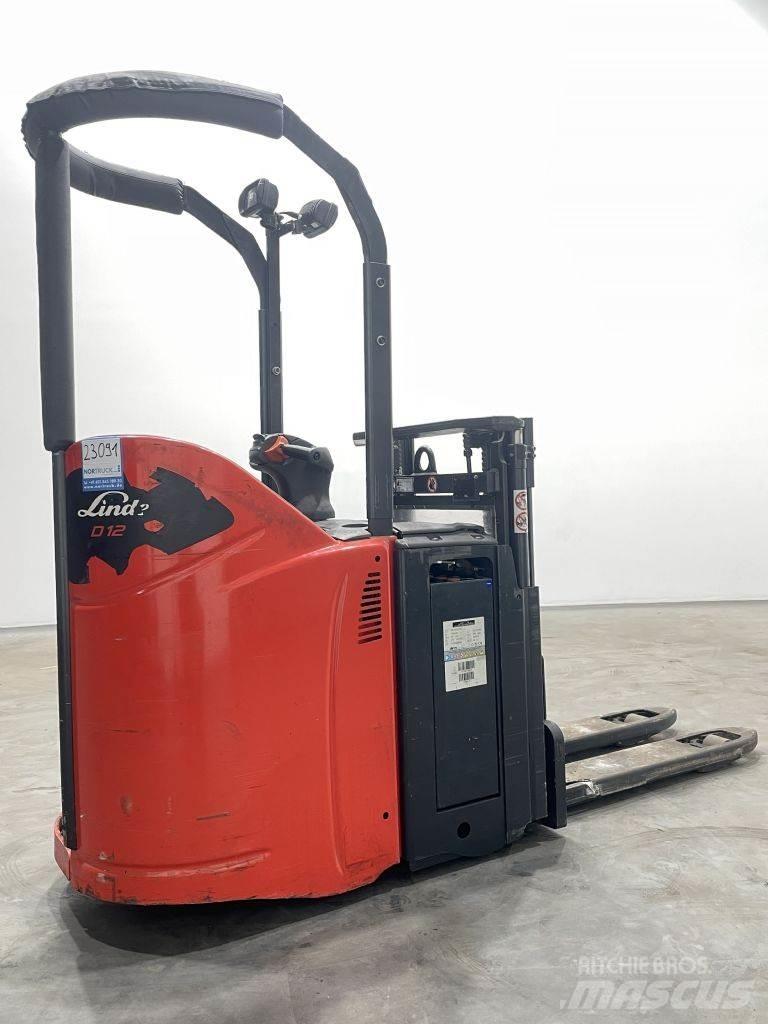 Linde D12SP-133 Wózki widłowe unoszące z dyszlem