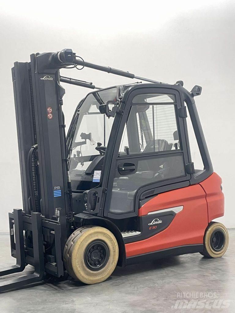 Linde E30L-01-1252 Wózki elektryczne