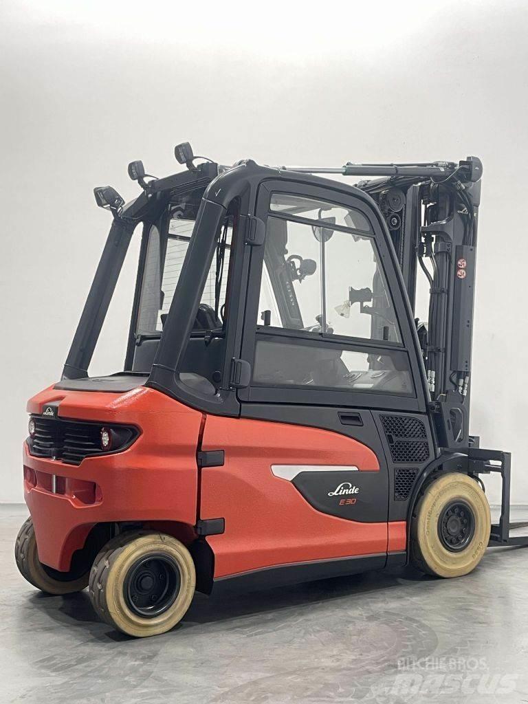 Linde E30L-01-1252 Wózki elektryczne