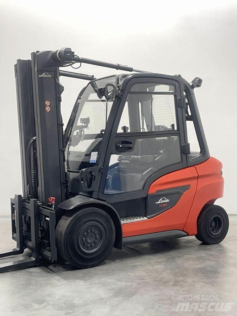 Linde H30D-01-1202 Wózki Diesla