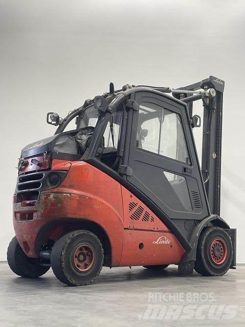 Linde H30T-01 393 Wózki LPG