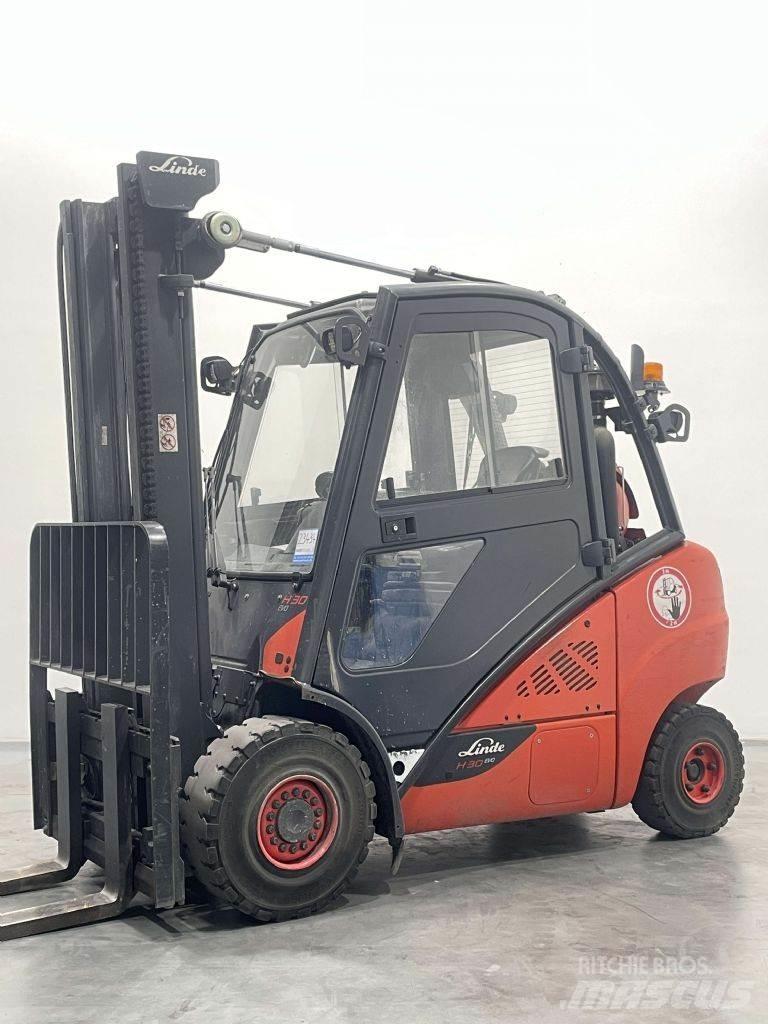 Linde H30T-02-393 Wózki LPG