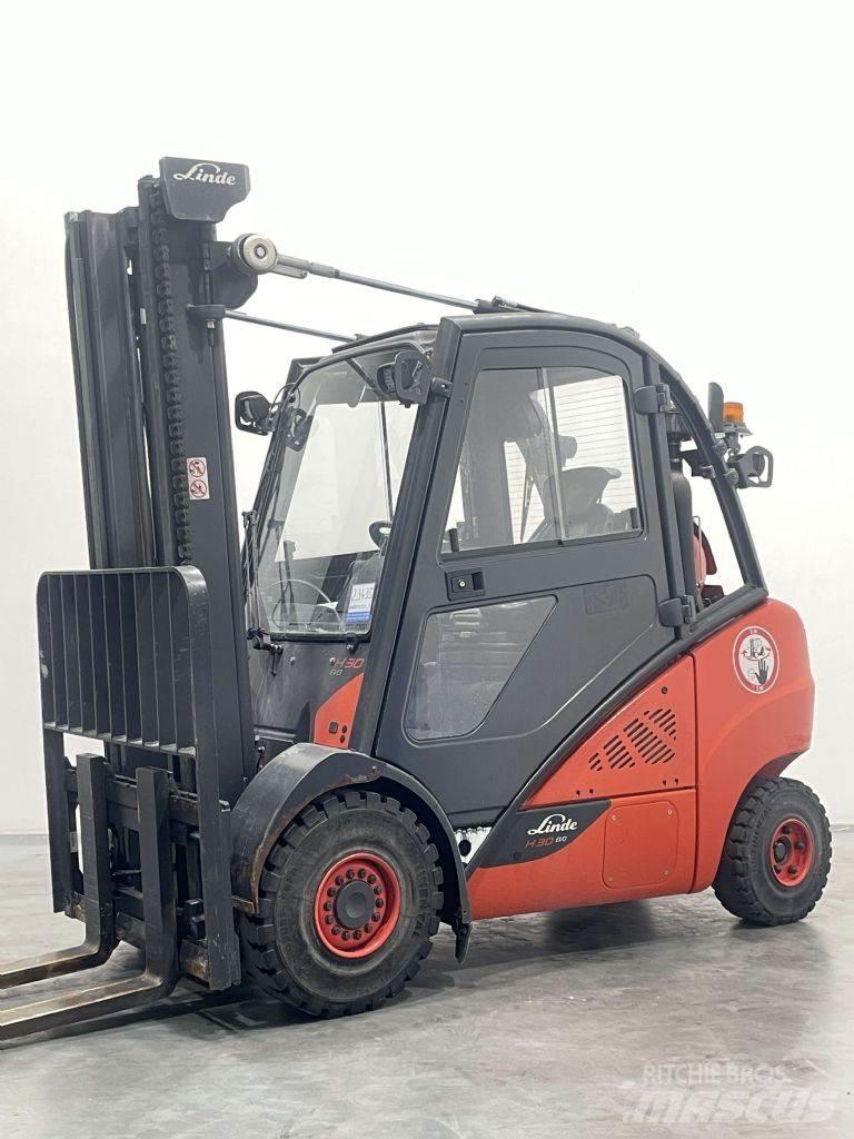 Linde H30T-02-393 Wózki LPG