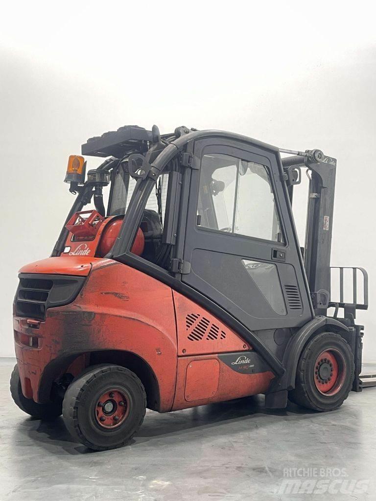 Linde H30T-02-393 Wózki LPG