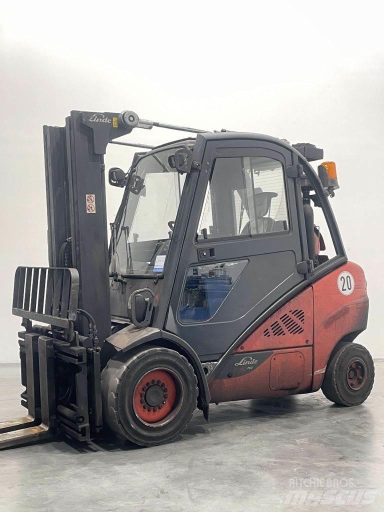 Linde H30T-02-393 Wózki LPG
