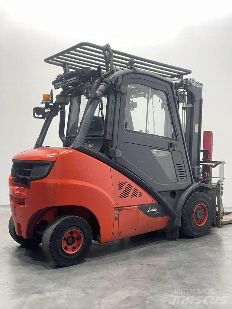 Linde H35D-02-393 Wózki Diesla