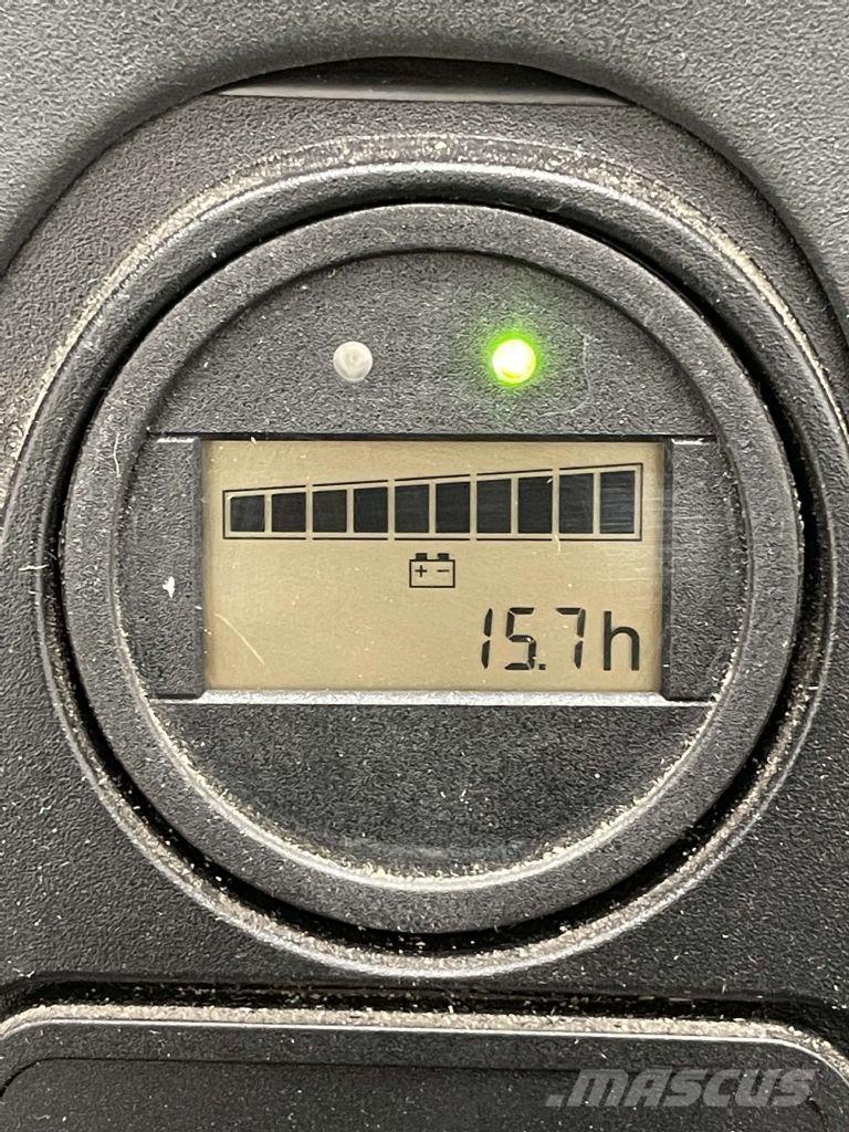 Linde L10B-1172 Wózki widłowe unoszące z dyszlem