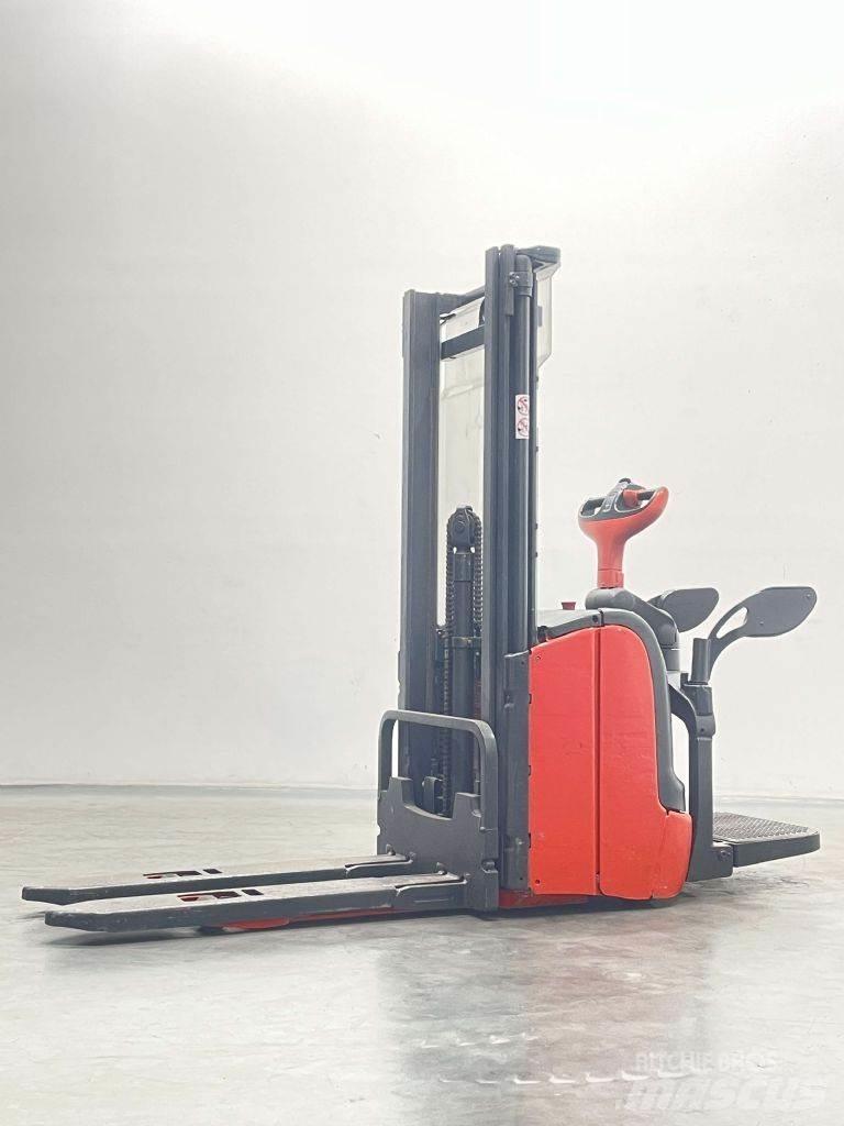Linde L14AP-372 Wózki widłowe unoszące z dyszlem