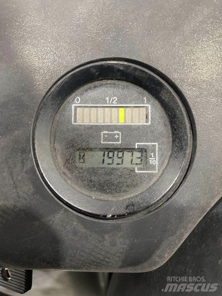 Linde L16AC-035 Wózki widłowe unoszące z dyszlem