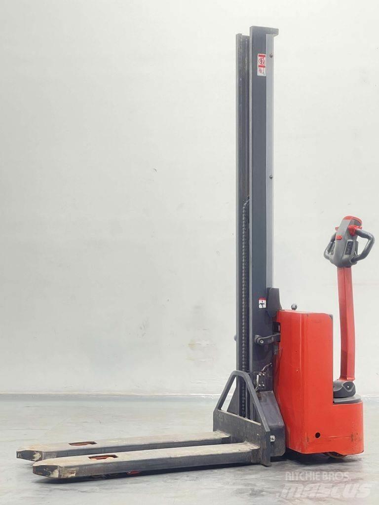 Linde MM10i-1167 Wózki widłowe unoszące z dyszlem