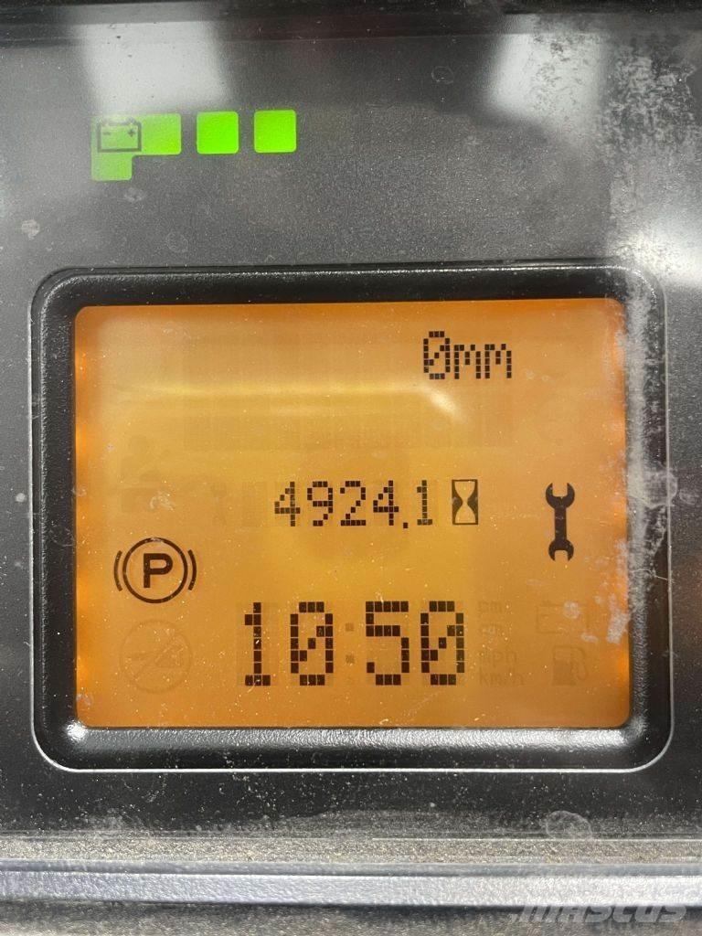 Linde R16-01-1120 Wózki widłowe wysokiego składowania