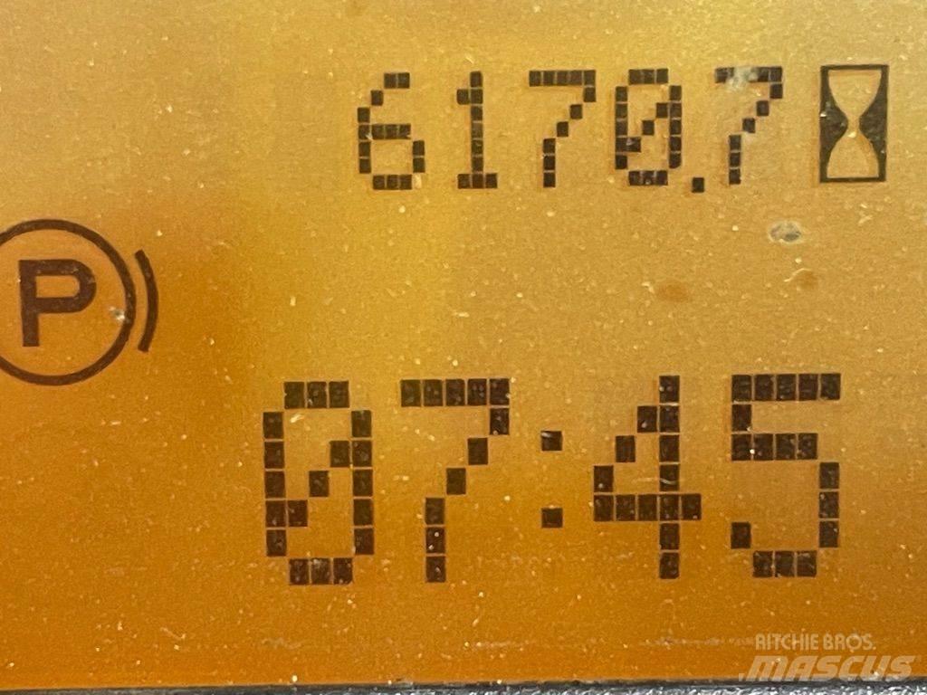 Linde R16HD-1120 Wózki widłowe wysokiego składowania