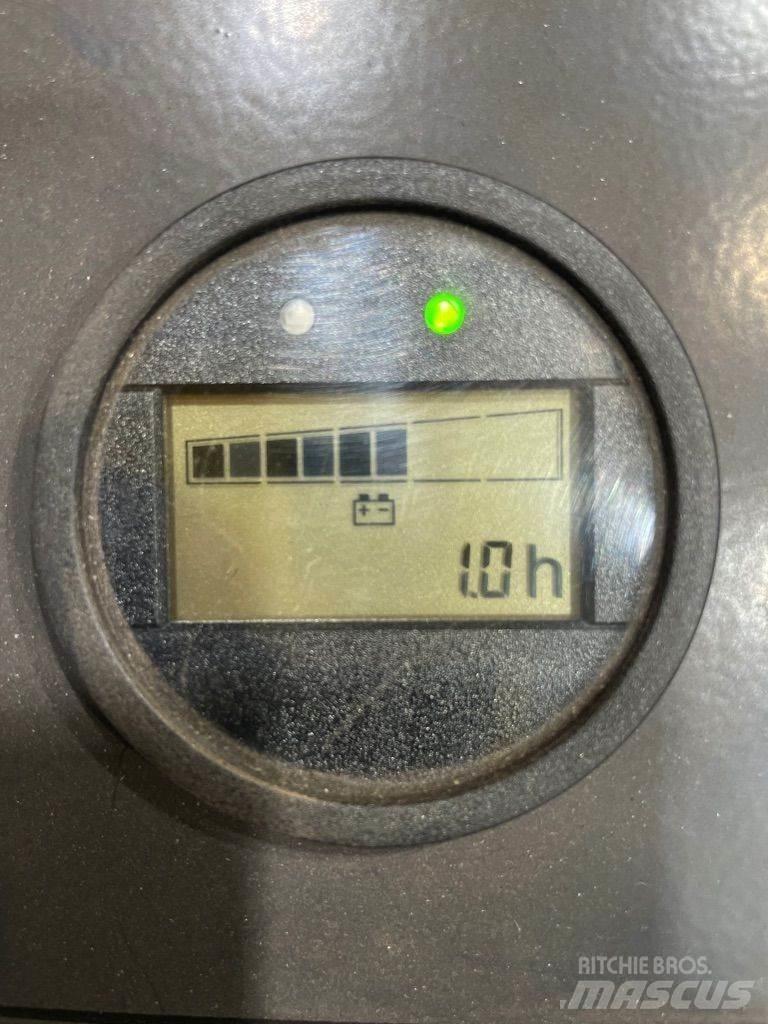 Linde T14S-1154 Wózki widłowe unoszące