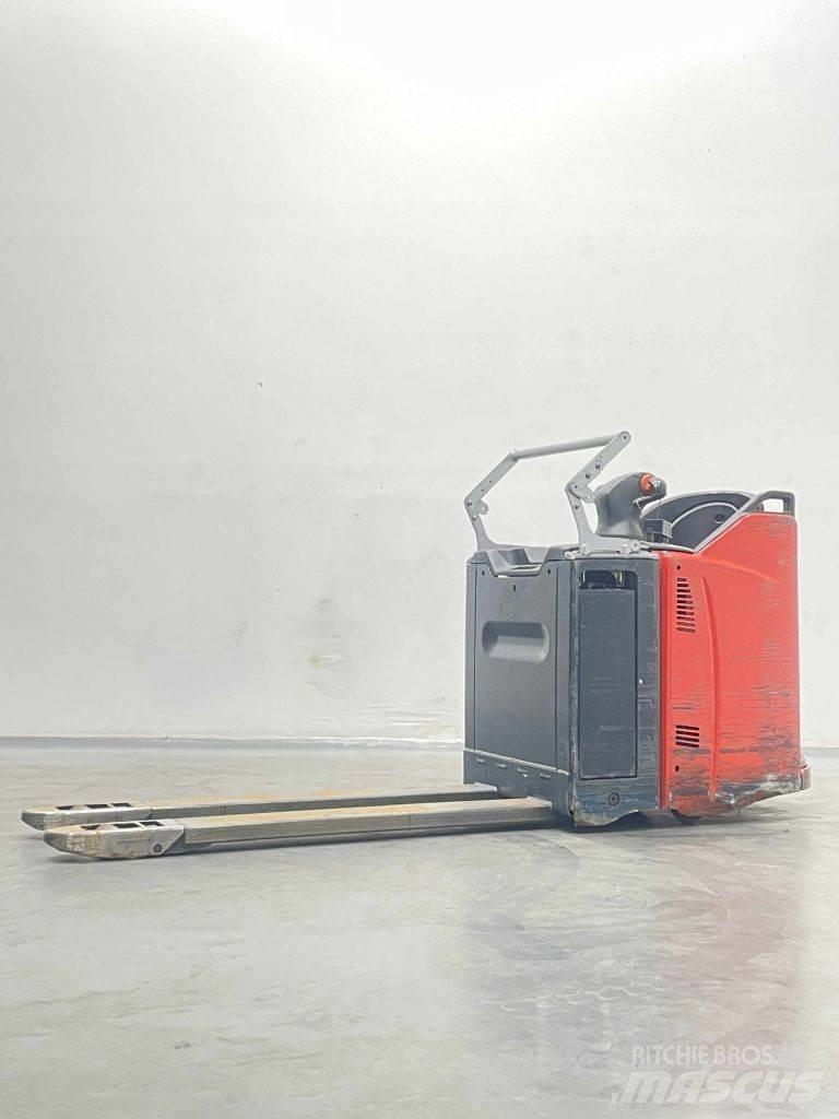 Linde T25SP-131 Wózki widłowe unoszące