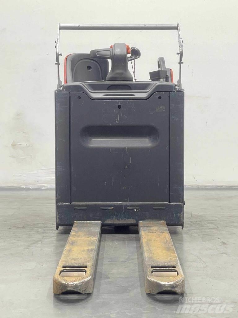 Linde T25SP-131 Wózki widłowe unoszące