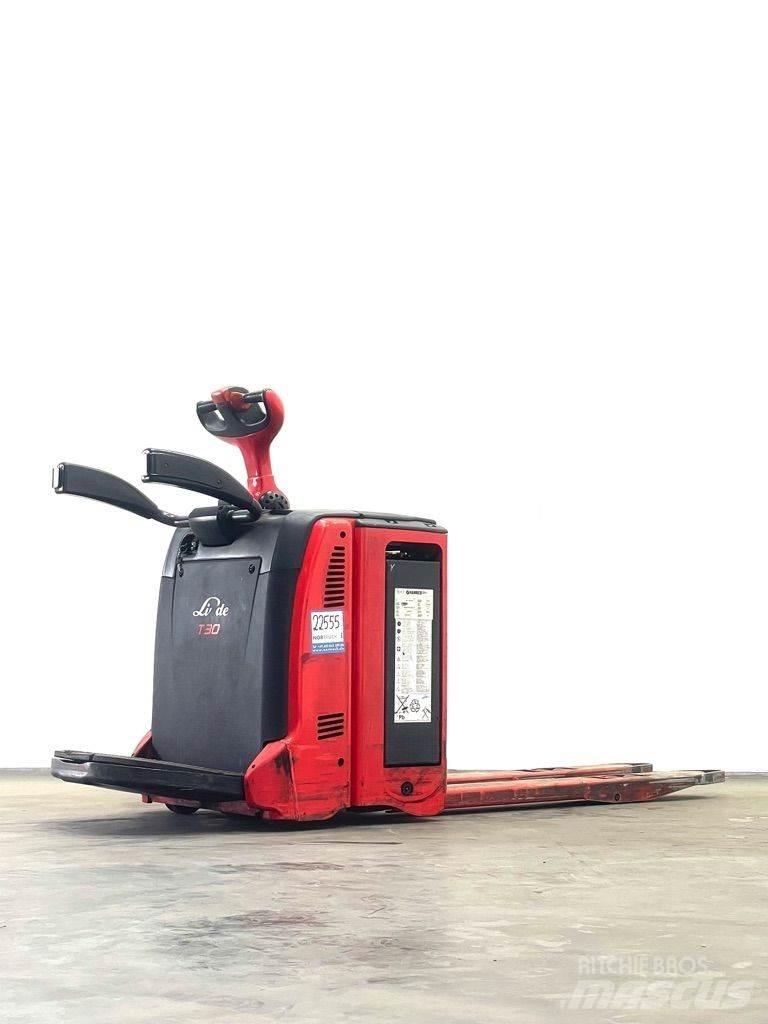 Linde T30AP-131 Wózki widłowe unoszące