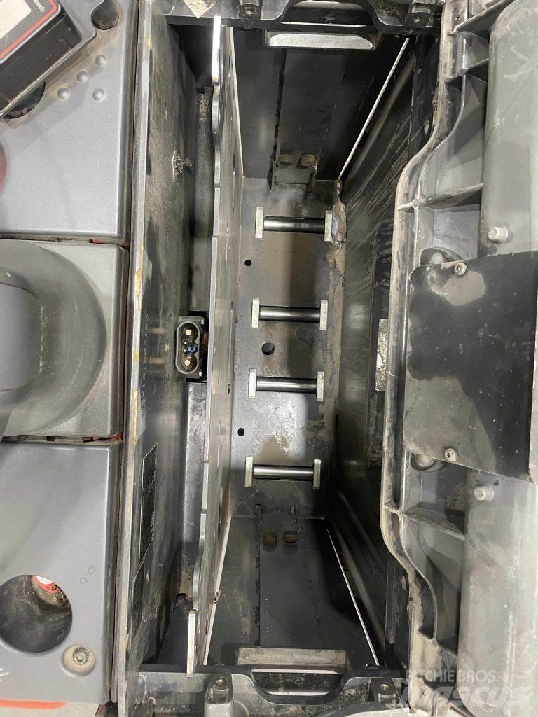 Linde T30SP-131 Wózki widłowe unoszące
