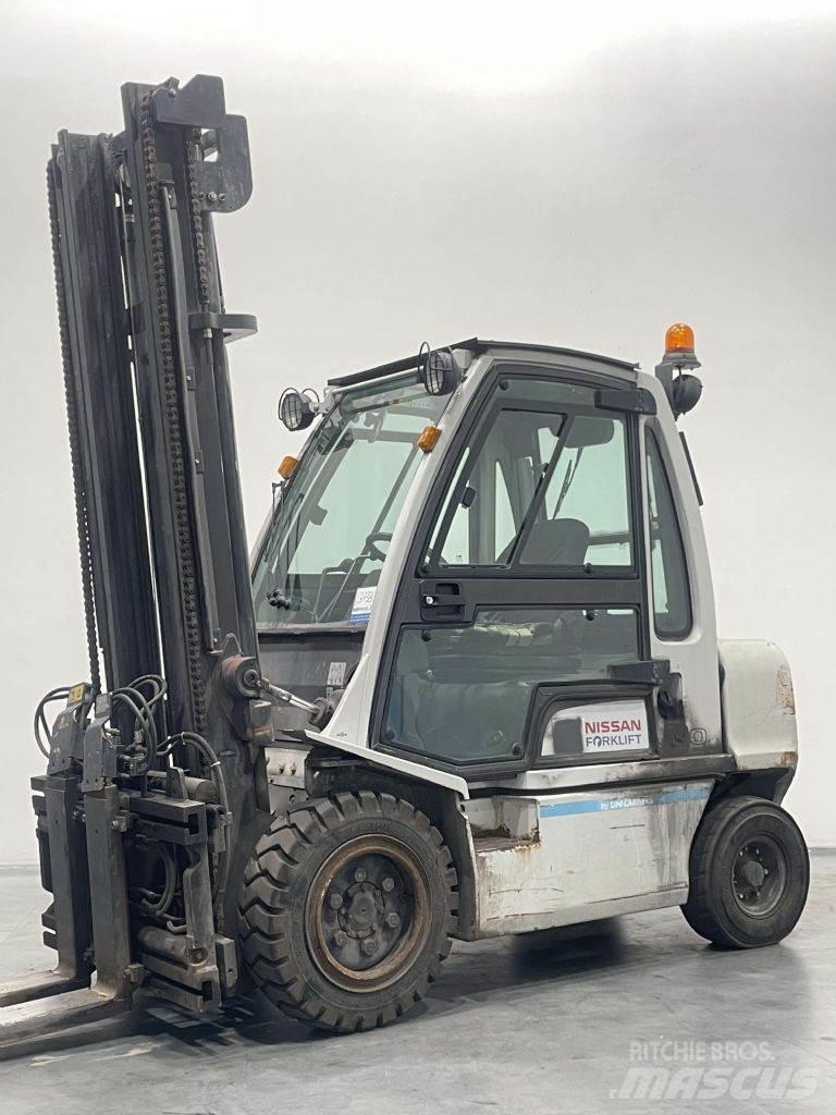 Nissan YG1D2A300 Wózki Diesla