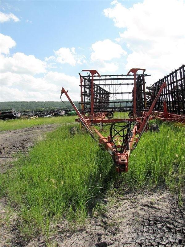 Bourgault 6000 Brony