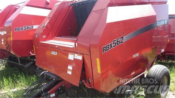 Case IH RBX562 Prasy zwijające