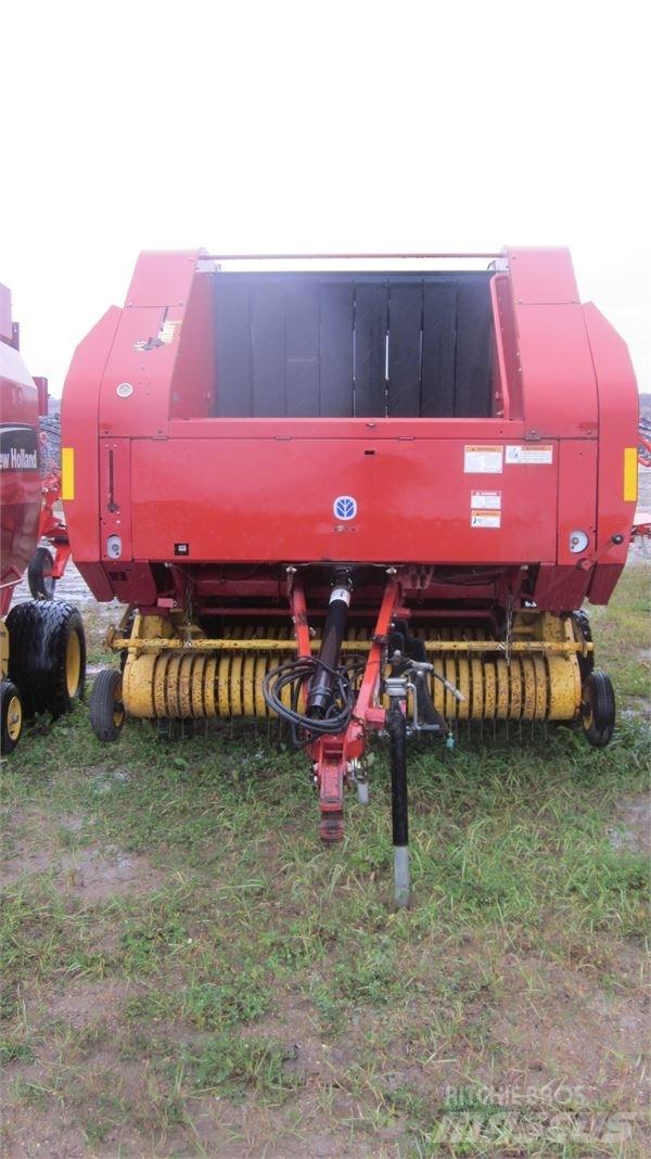 New Holland BR780 Prasy zwijające