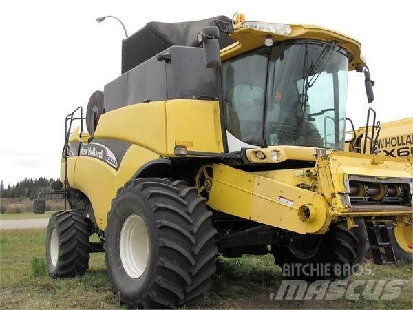 New Holland CX860 Kombajny zbożowe
