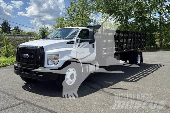 Ford F750 SD Ciężarówki typu Platforma / Skrzynia